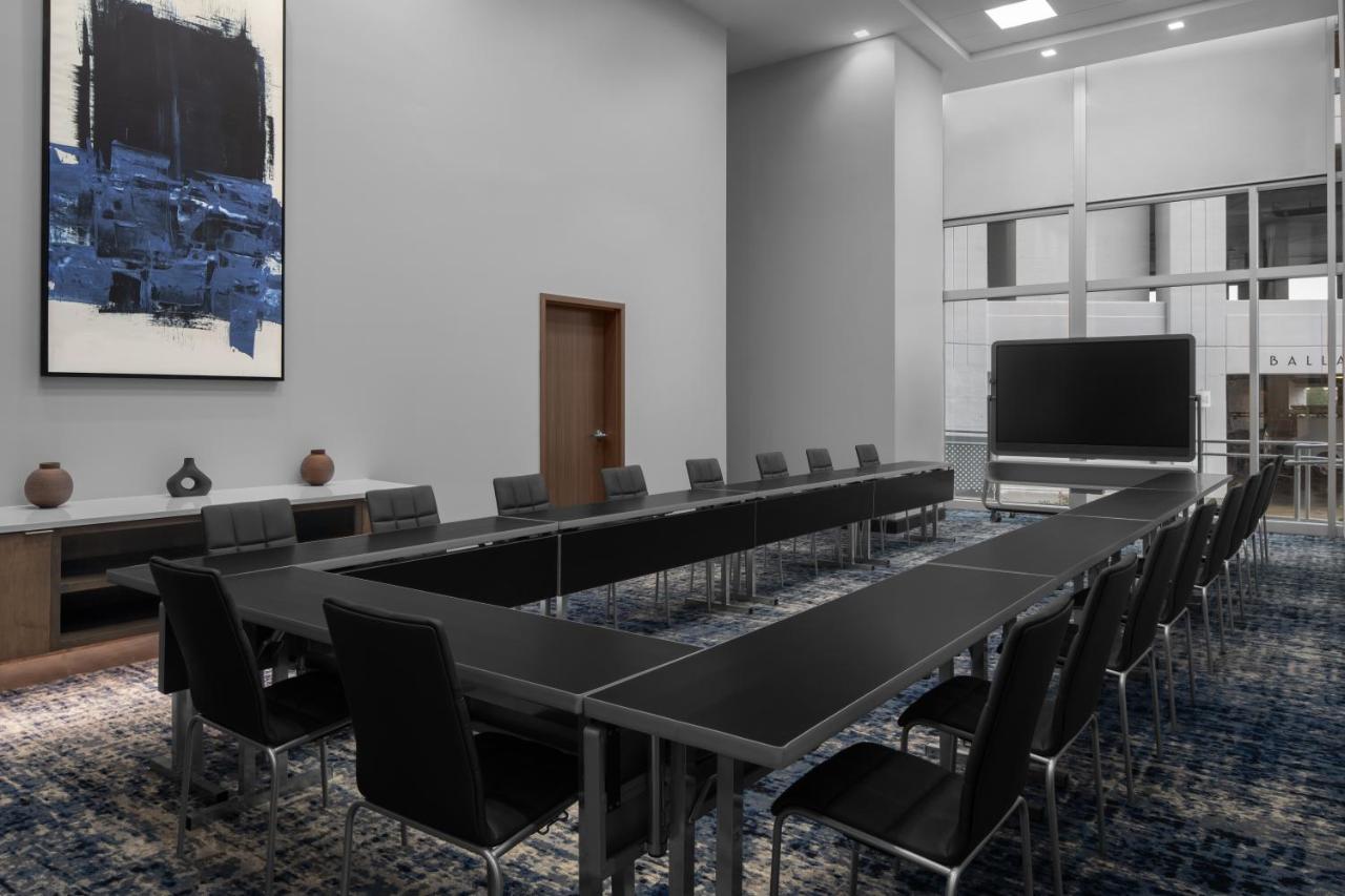 Ac Hotel By Marriott Charlotte Ballantyne エクステリア 写真